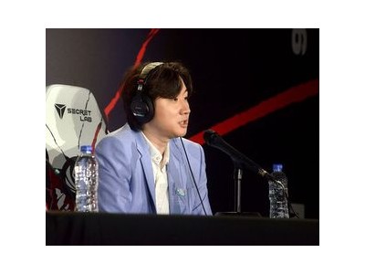 제우스 선수의 놀라운 베팅에 팬들 반응 폭발