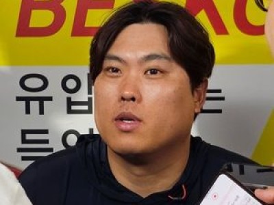 류현진 시즌 9승 달성해 해피엔딩 10승 노린다