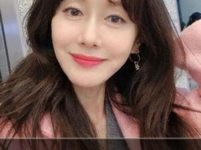 김지수 한국 여행 중 나들이 명소 언급해 화제