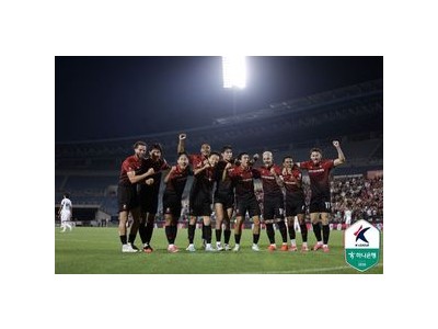 부천FC1995 전북현대 꺾고 900호 골과 홈 100승 기록 달성